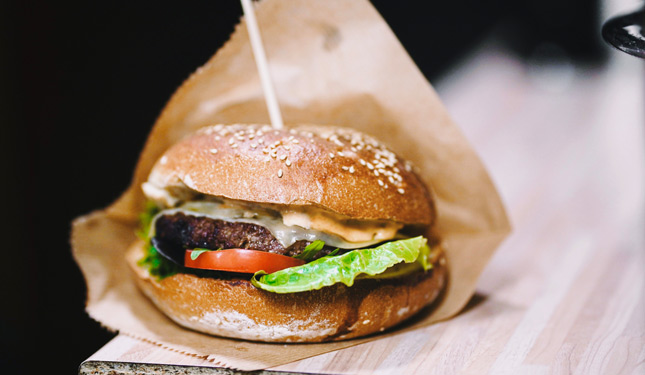 Leckere Burger im Anlagencafé in Schwäbisch Hall - auch vegetarisch und vegan